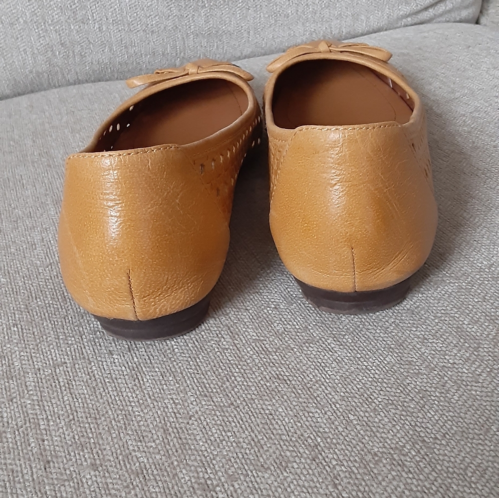Patricia Nash Bettina leather flat shoes - Picture 3 of 10